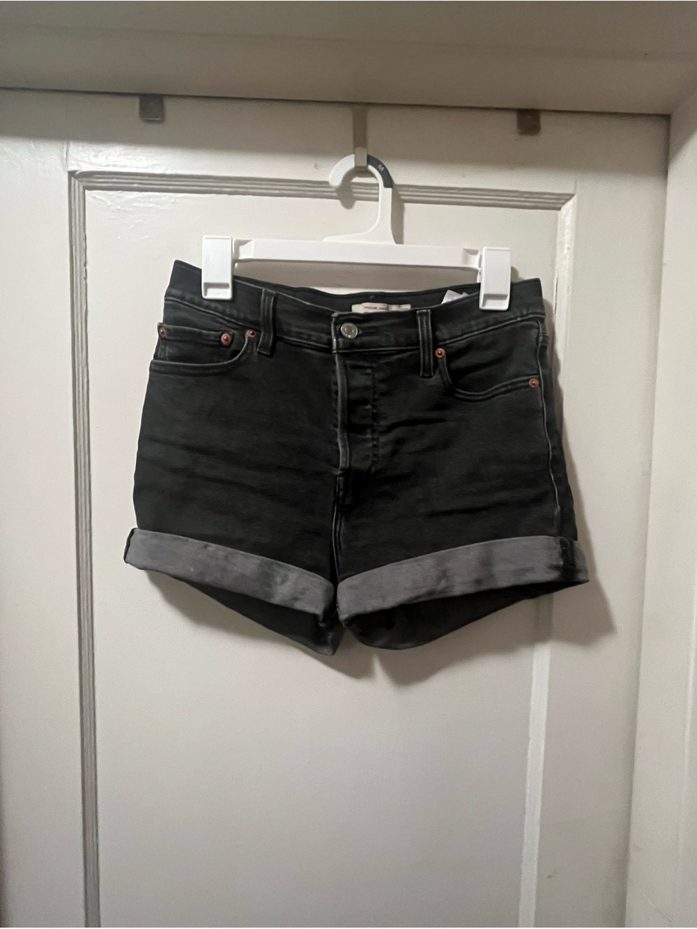 Levi's Black Roll-Up Women's Denim Shorts